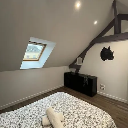La Maison Du Bonheur 70 M² Vakantiehuis Saint-Amand-les-Eaux